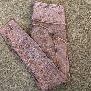 Lululemon Athletica Textured Mauve Leggings